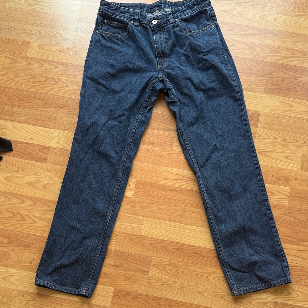 Duluth Trading Co Men's Straight Leg Jeans in Dark Blue